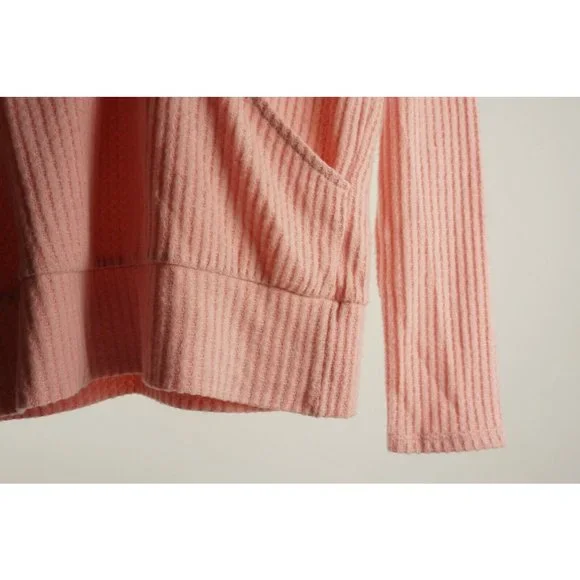 New Gibson Women's Small Pink Brushed Waffle Drape Faux Wrap Surplice V-Neck Top - Picture 10 of 10